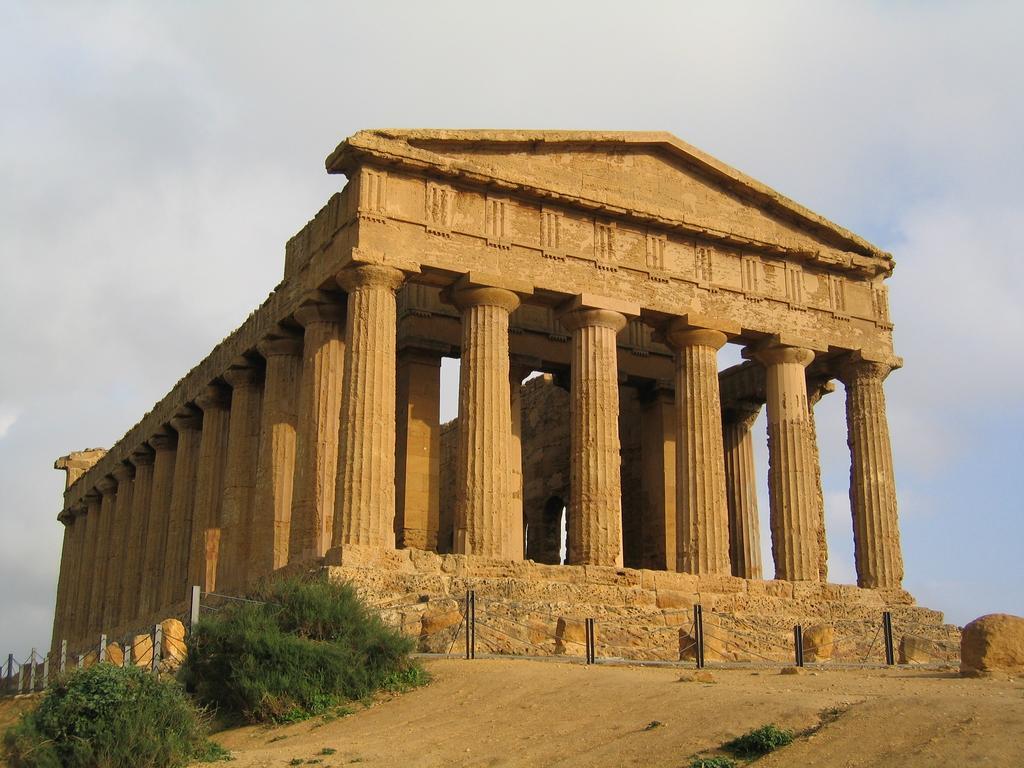 Attico Panoramico Agrigento Apartment Exterior photo